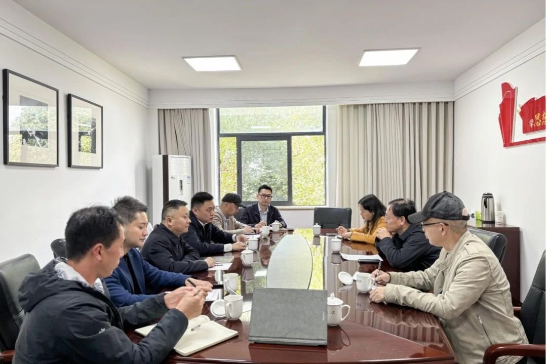 省尊龙集团官网集团调查组赴成都大学调查互换