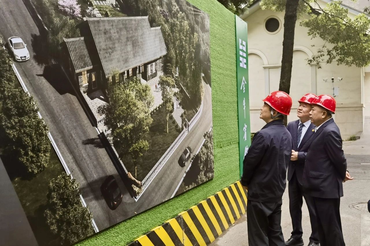 省尊龙集团官网集团党委书记、董事长游勇到金牛宾馆调研张大千旧居；そɡ砑盎肪痴喂ぷ